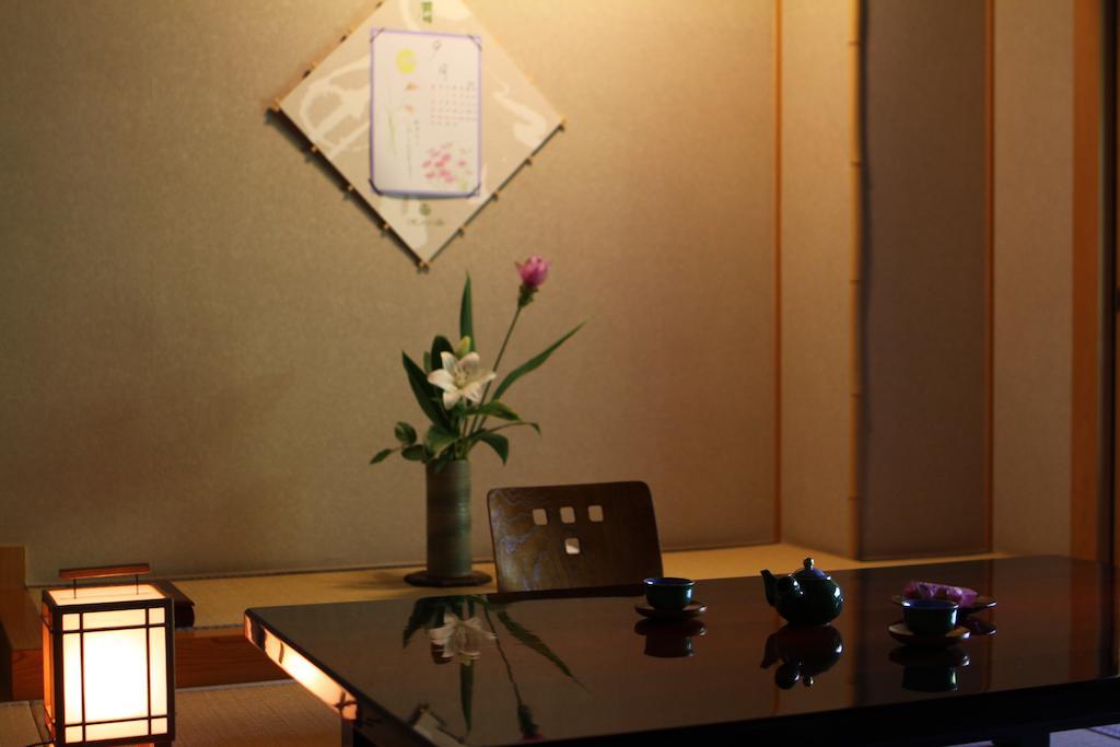 Awanoyu Hotel Matsumoto Værelse billede